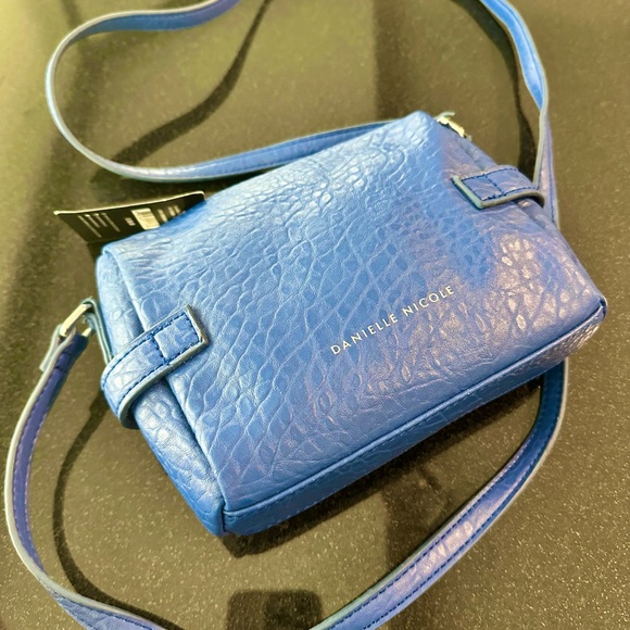 💙Danielle Nicole💙Crossbody Bag BNWT - Picture 3 of 7